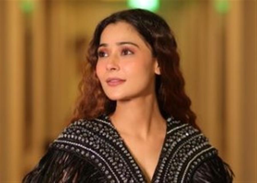 TV star Sara Khan finds it a challenge to play someone 10 years younger on 'Guilt 3'
