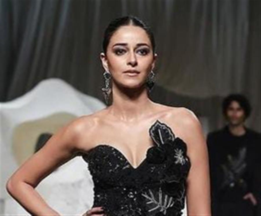 LFW x FDCI: Ananya Panday turns muse for Rahul Mishra’s ‘sculpted’ collection