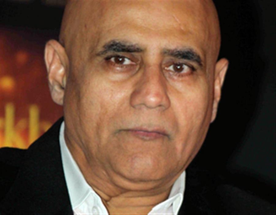 Puneet Issar on theatre: There's no knowledge or art form that can’t be shown on stage