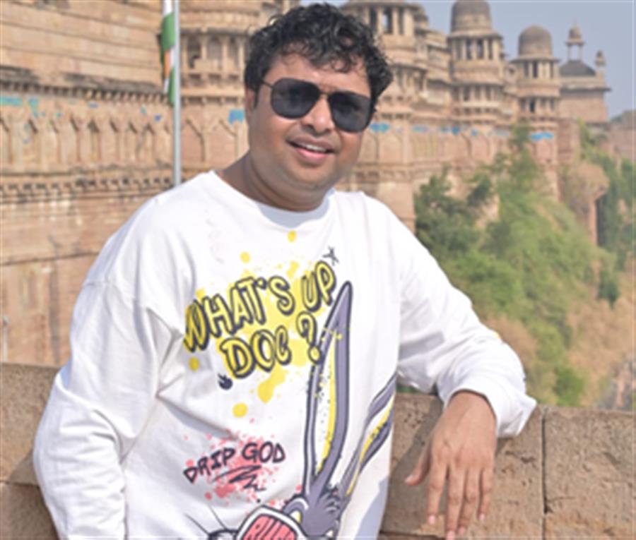 Yogesh Tripathi explores Gwalior Fort: 'Spellbound by grandeur, ambience'