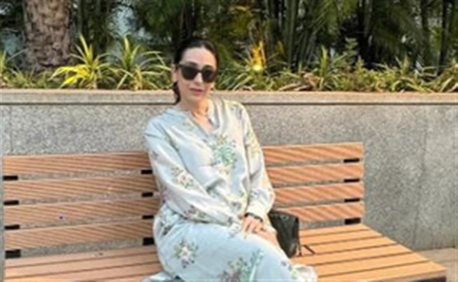 Karisma Kapoor stuns fans in breezy co-ord set: ‘Summer lovin’, she declares