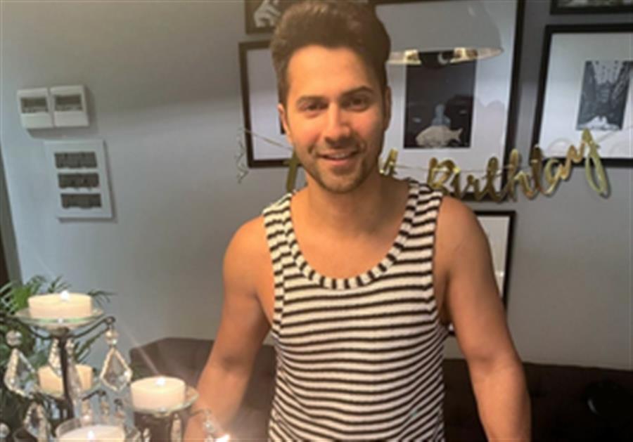 Varun Dhawan ate ‘very little' of his b’day cake; it happened at the beginning of new movie
