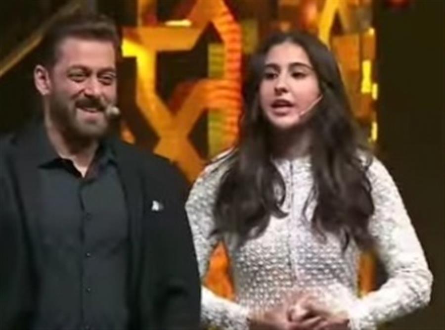 Sara Ali Khan calls Salman Khan 'uncle'!